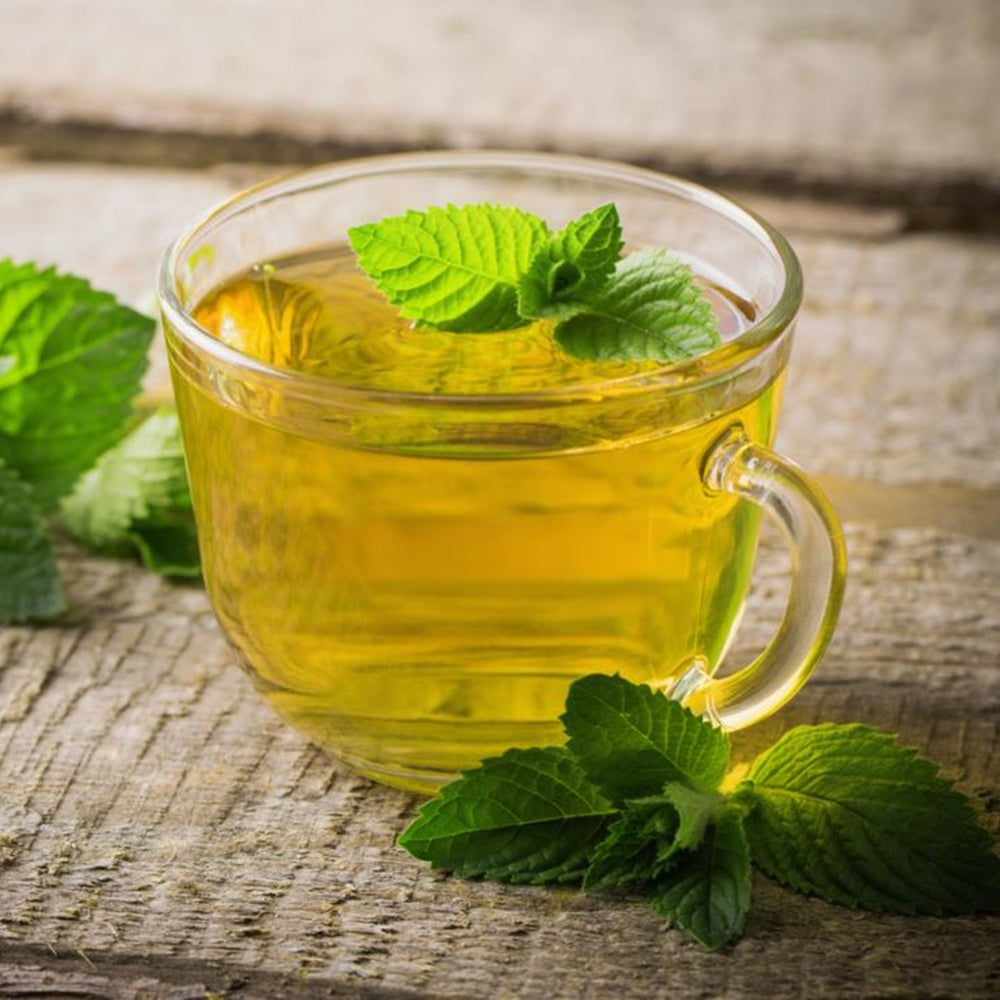 Menta este excelentă pentru ceaiuri, infuzii și rețete aromate.